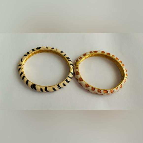 New Two Kenneth Jay Lane Signed Enamel Bangle Bracelets Giraffe Zebra Print - Picture 9 of 16